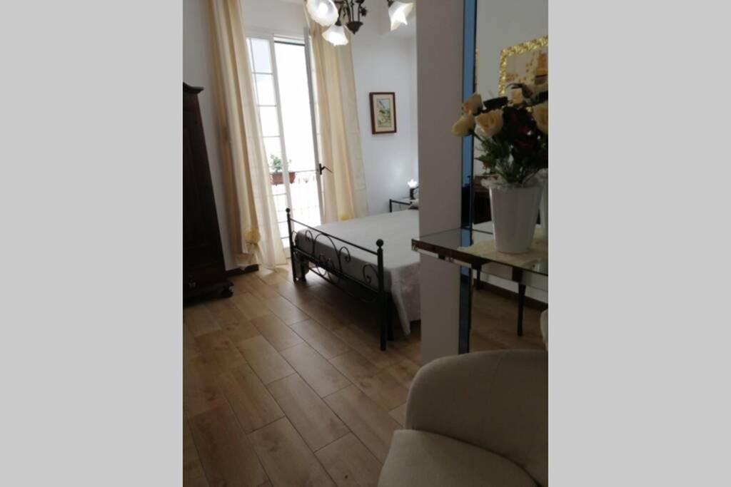 Apartamento Casa SantAgostino Tarento Exterior foto